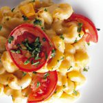Caprese Mac and Cheese: A Cheesy Twist on a Classic Salad
